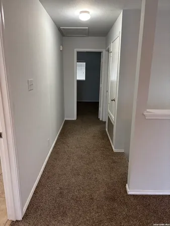 $1,950 | 13407 Rhodes Villa, San Antonio, TX 78249