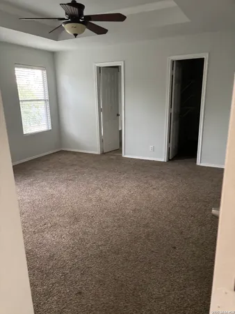 $1,950 | 13407 Rhodes Villa, San Antonio, TX 78249