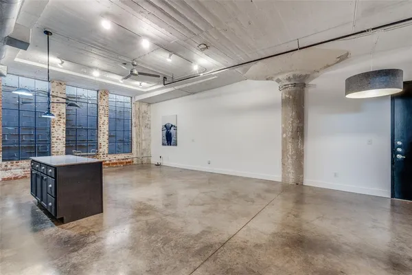 $189,000 | 1122 Jackson Street, Unit 922, Dallas, TX 75202