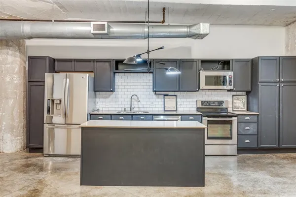 $189,000 | 1122 Jackson Street, Unit 922, Dallas, TX 75202