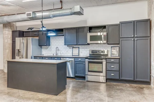 $189,000 | 1122 Jackson Street, Unit 922, Dallas, TX 75202