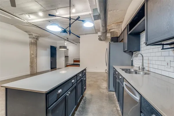 $189,000 | 1122 Jackson Street, Unit 922, Dallas, TX 75202