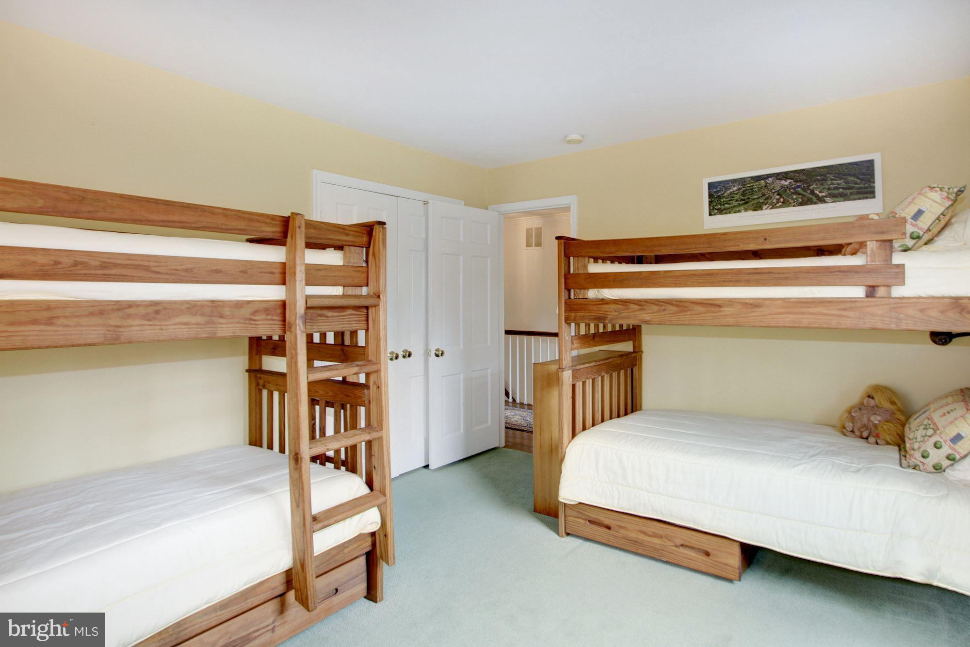 7904 Greentree Road Bethesda, MD 20817 - Photo 22 of 30 Bedroom