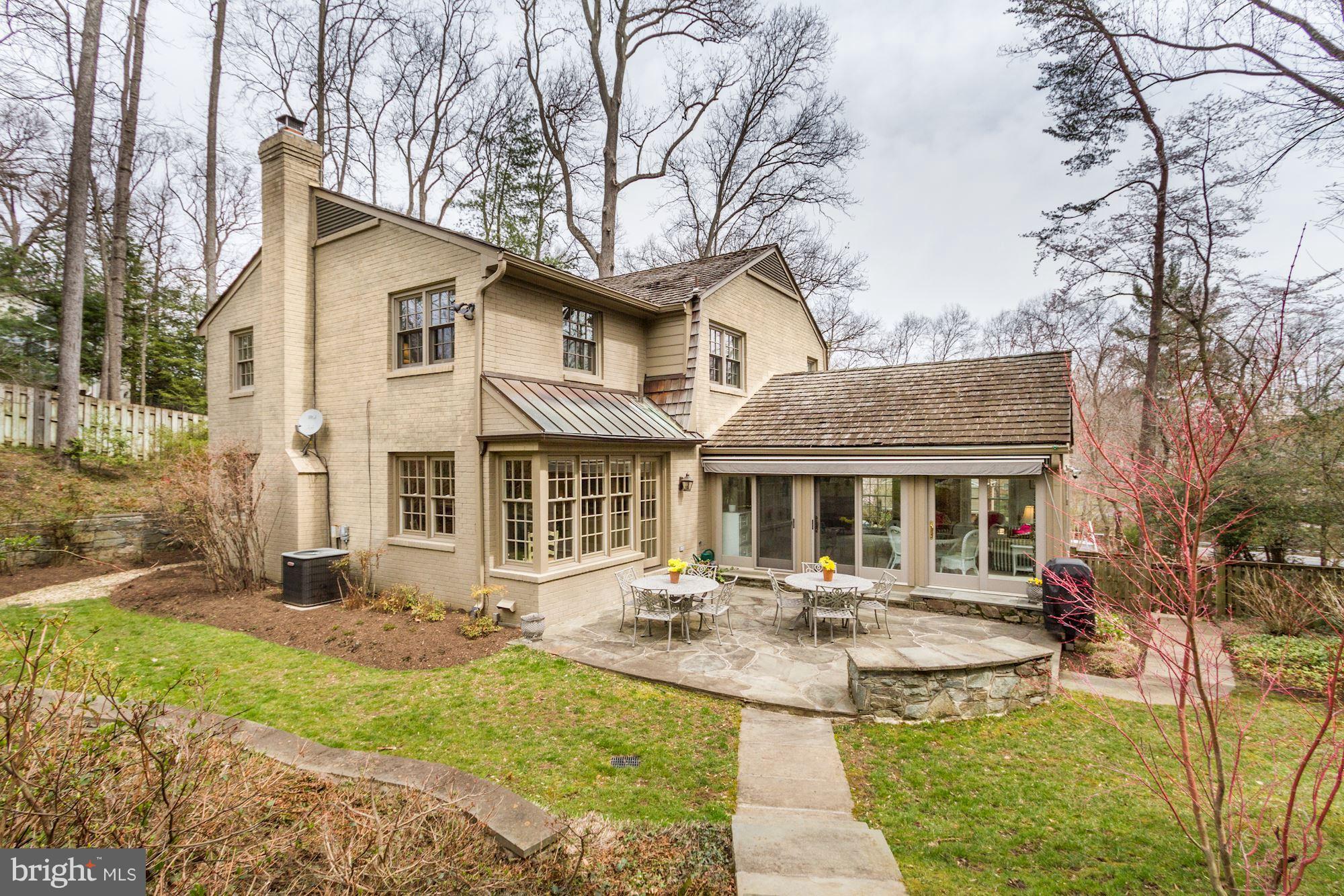7904 Greentree Road Bethesda, MD 20817 - Photo 28 of 30 Exterior (Rear)