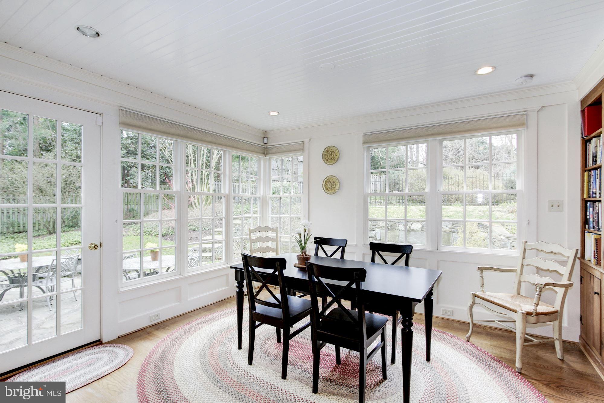 7904 Greentree Road Bethesda, MD 20817 - Photo 8 of 30 Breakfast nook