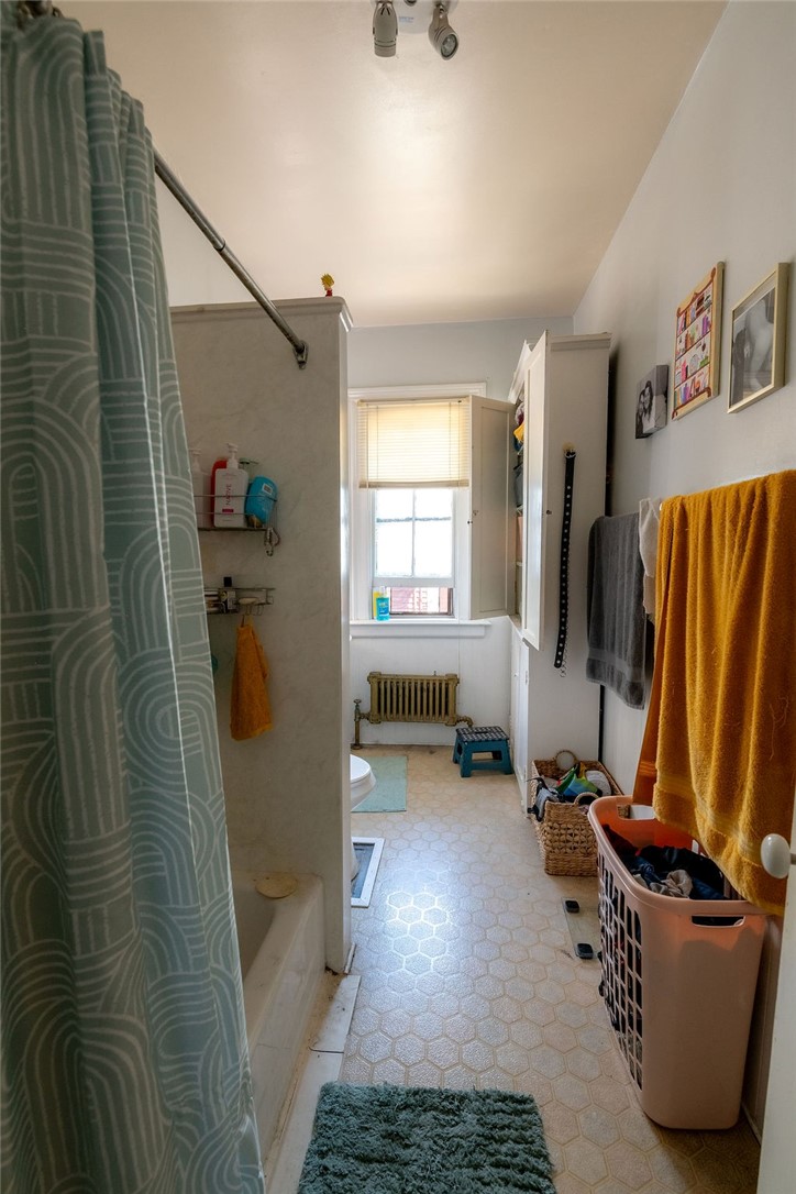 62 Rowley Street Rochester, NY 14607 - Photo 14 of 35 Unit 1 bathroom
