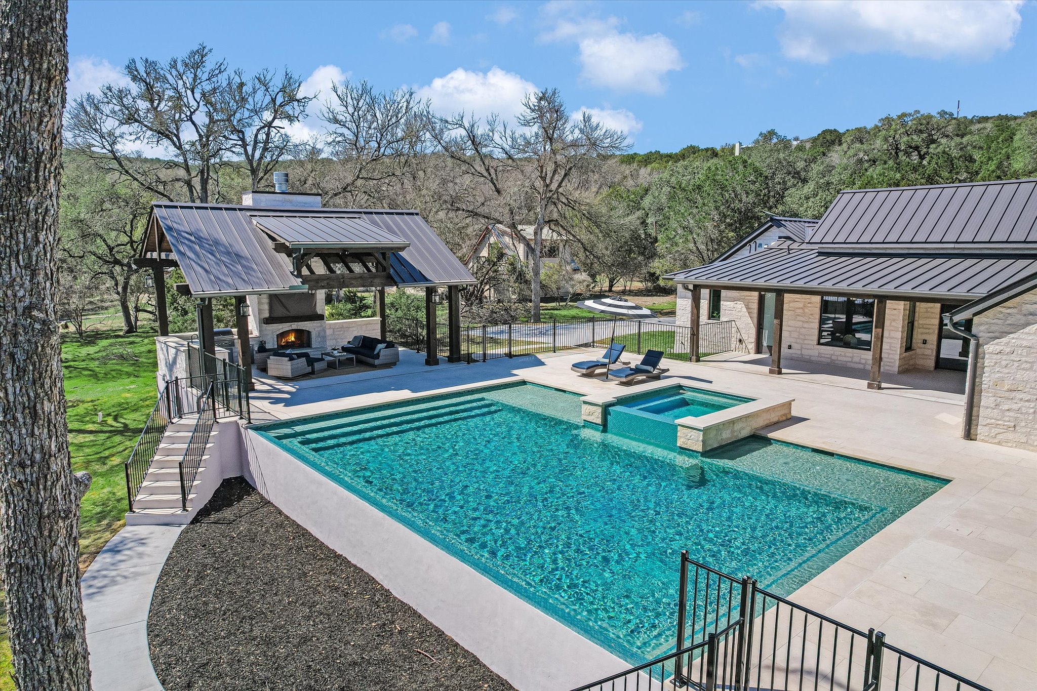 312 Rancho Grande Drive Wimberley, TX 78676 - Photo 4 of 39