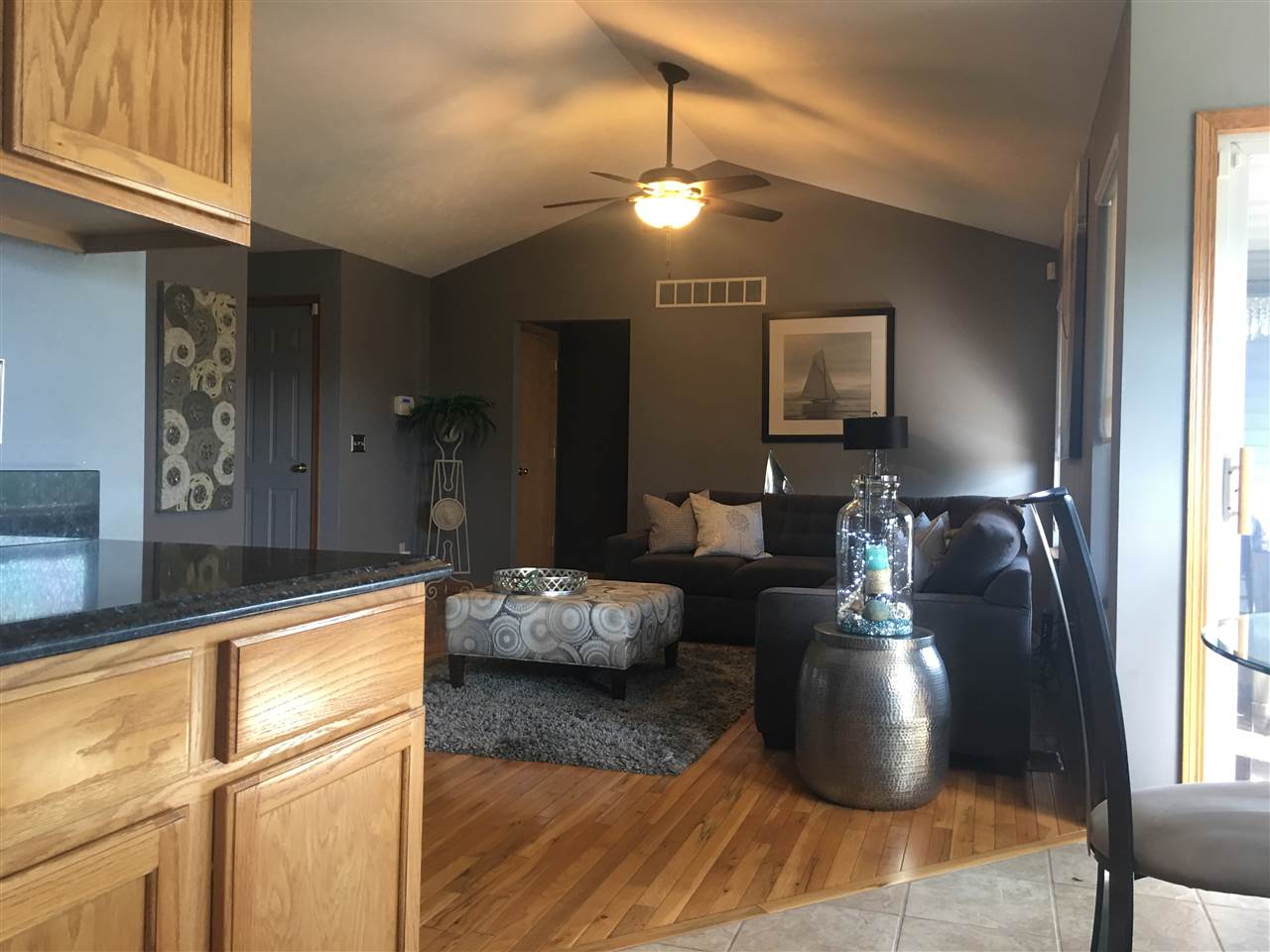 515 Cross Plains Road Rockford, IL 61107 - Photo 13 of 25 Gallery Image 13