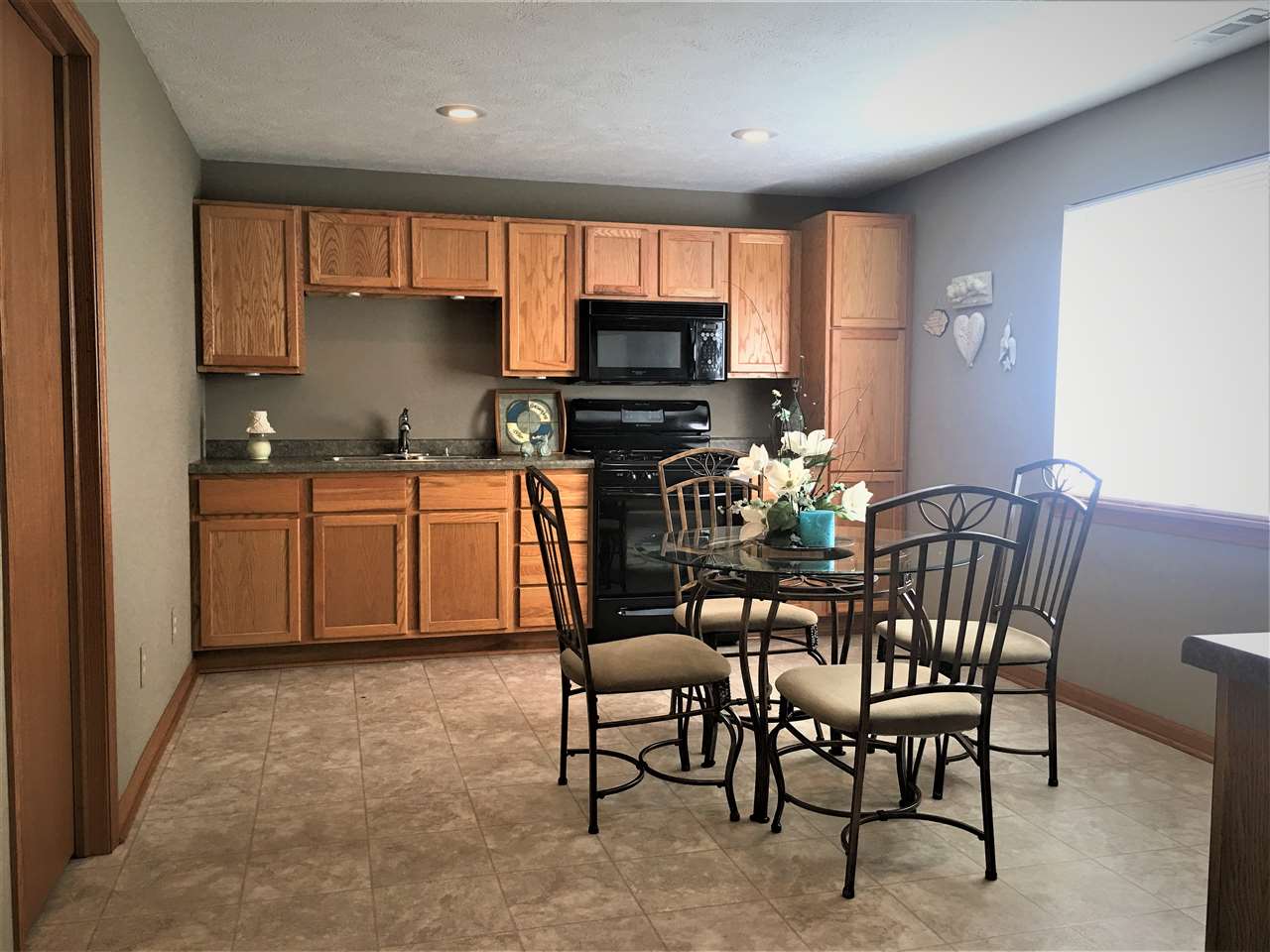 515 Cross Plains Road Rockford, IL 61107 - Photo 22 of 25 Gallery Image 22