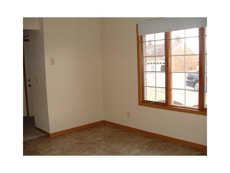 3029 Armsgate Road Springfield, OH 45503 - Photo 4 of 16