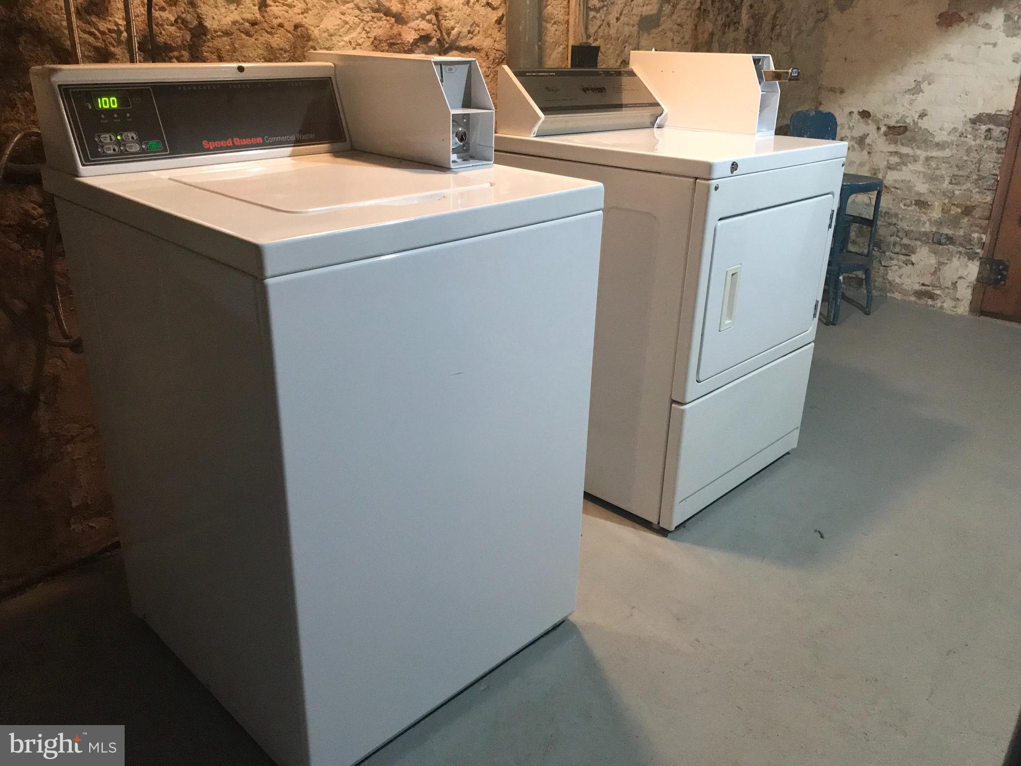 240 South 3rd Street, Unit 2 Philadelphia, PA 19106 - Photo 7 of 8 a utility room with dryer and washer