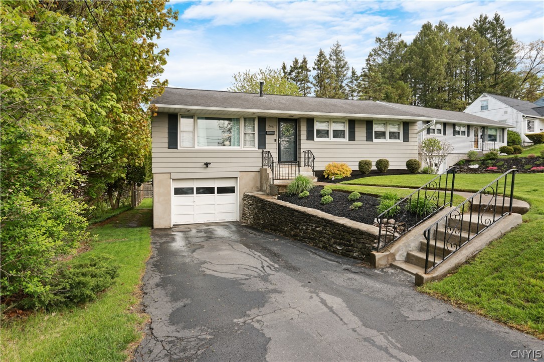 206 Salisbury Road Geddes, NY 13219 - Photo 3 of 33