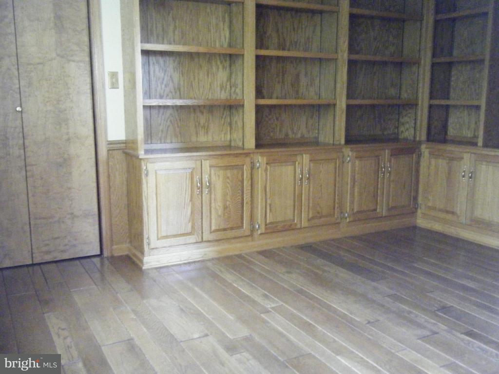 958 Nissley Road Lancaster, PA 17601 - Photo 11 of 22 Gallery Image 11