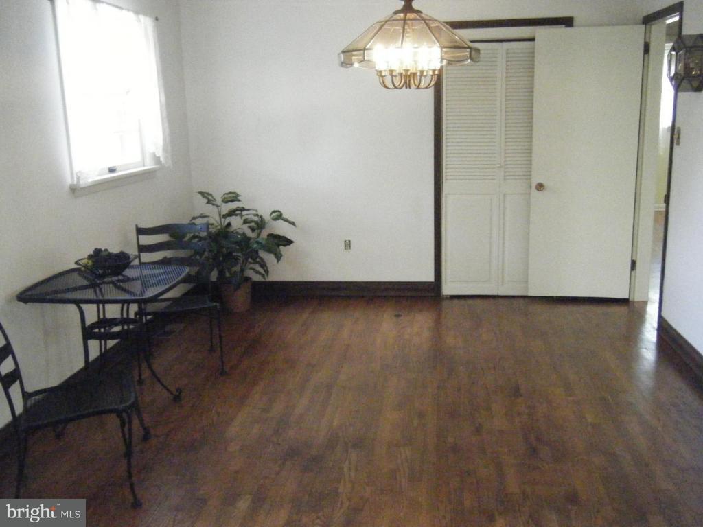 958 Nissley Road Lancaster, PA 17601 - Photo 9 of 22 Gallery Image 9