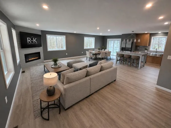 $449,900 | 5 Holly Lane, Cornville, ME 04976