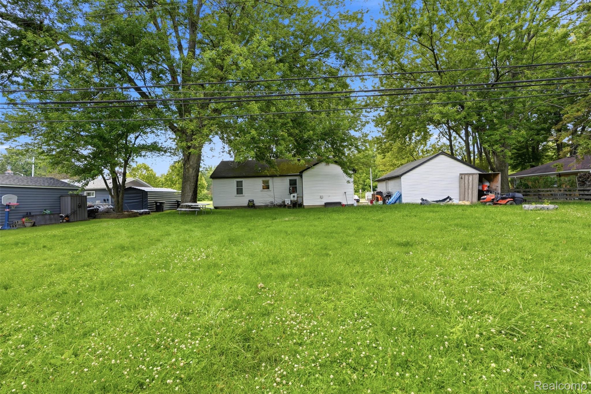 14125 Racho Boulevard Taylor, MI 48180 - Photo 19 of 25 104.jpg