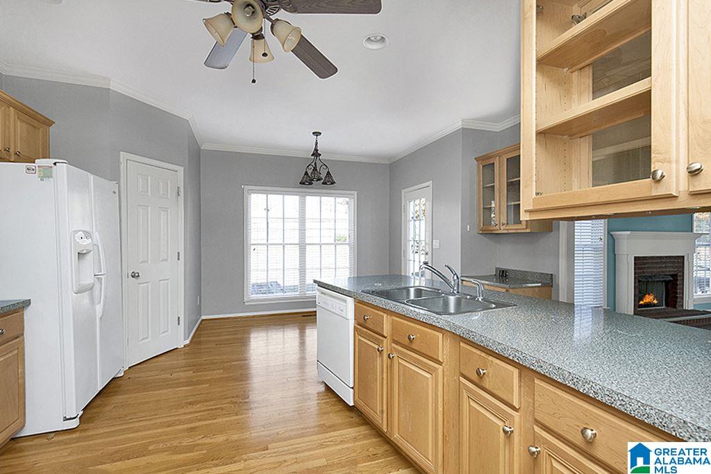 2709 Oakleaf Circle Helena, AL 35022 - Photo 10 of 34