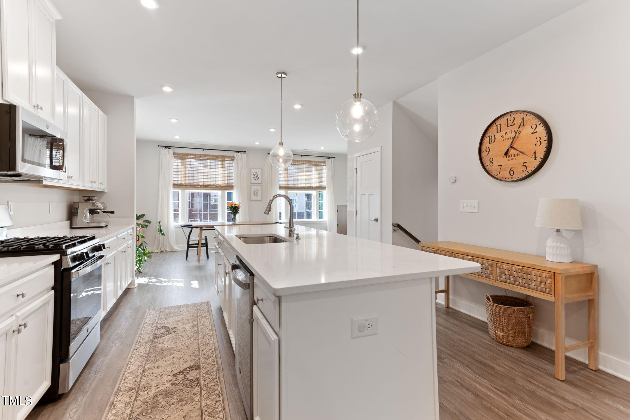 4765 Randall Road Durham, NC 27707 - Photo 10 of 30 24-web-or-mls-4765-randall-rd