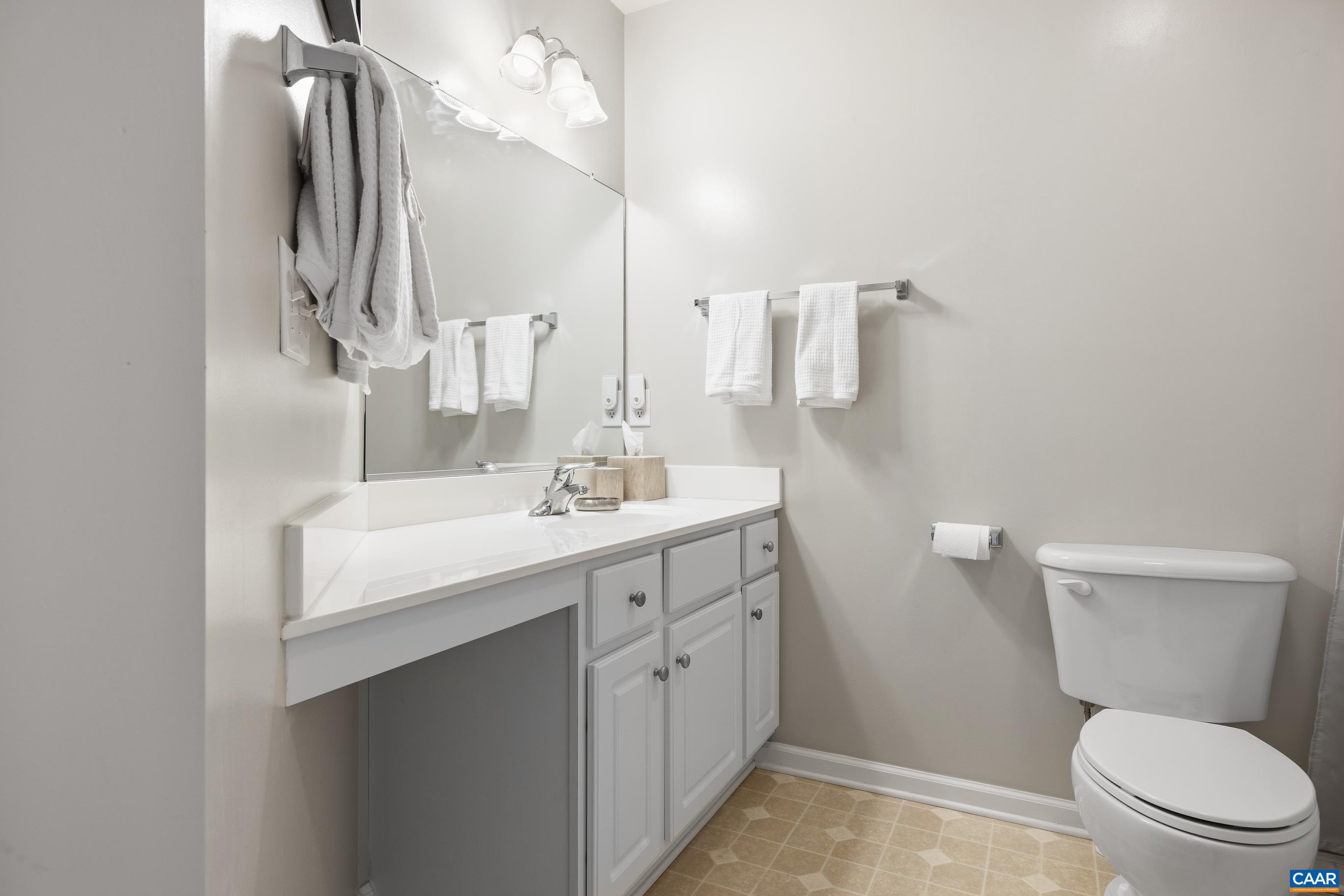 1372 Stoney Ridge Road Charlottesville, VA 22902 - Photo 18 of 25 Gallery Image 18