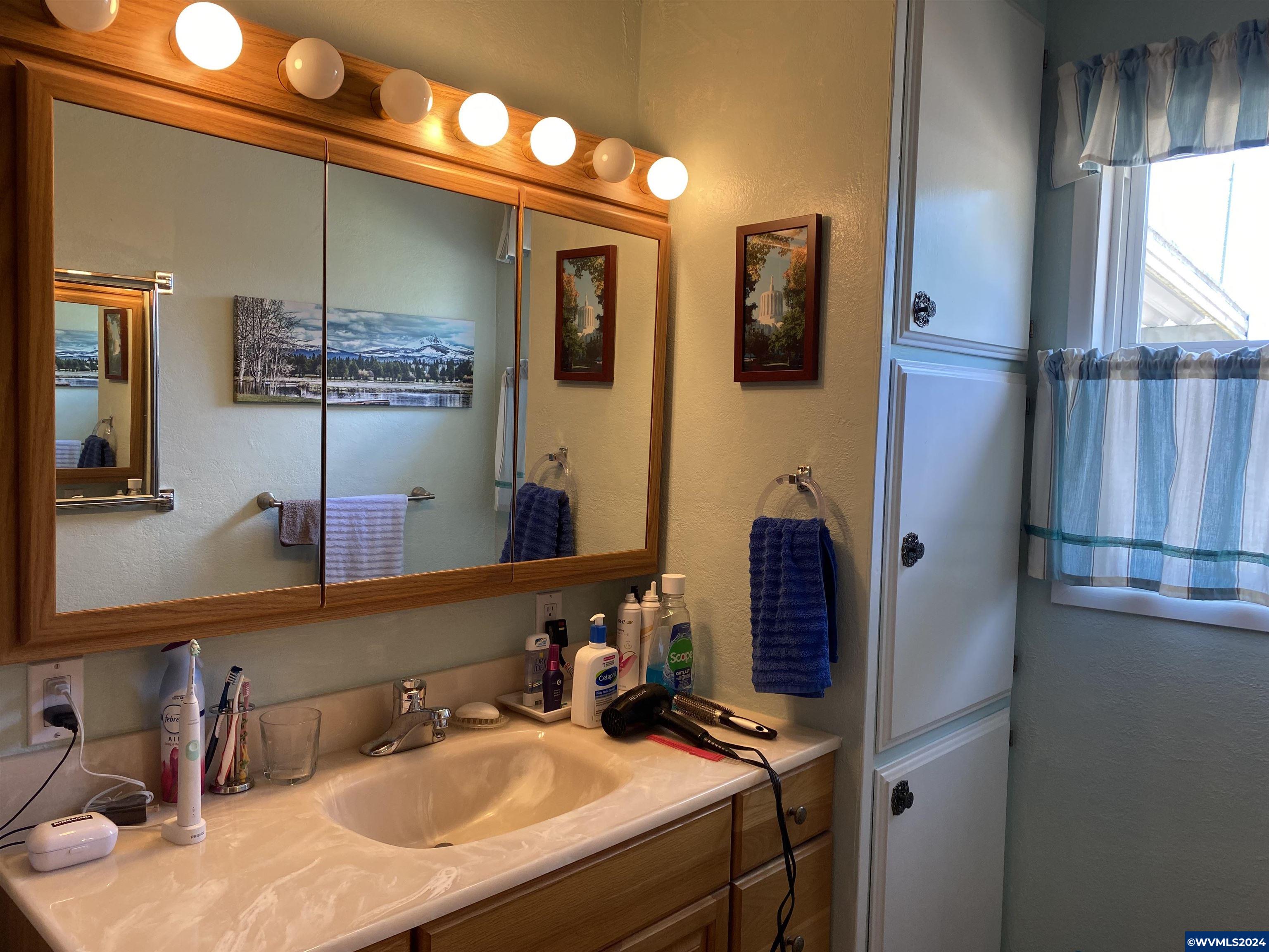 3100 Turner Road Southeast, Unit 216 Salem, OR 97302 - Photo 17 of 31 Gallery Image 17