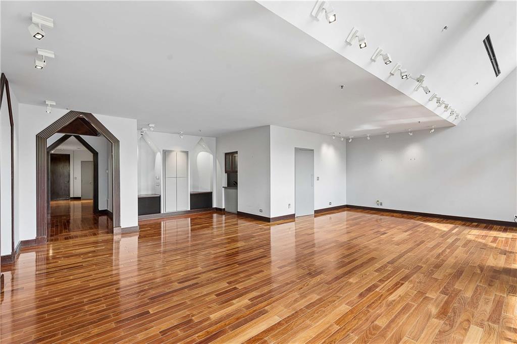 2660 Peachtree Road Northwest, Unit 4A Atlanta, GA 30305 - Photo 7 of 50