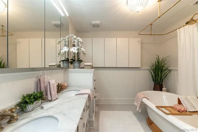 $1,875,000 | 71 Old Mountain Road, Nyack, NY 10960