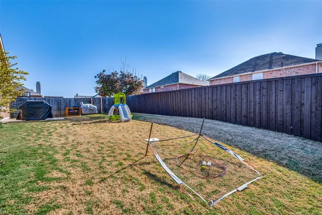 $2,325 | 1900 Juniper Drive, Little Elm, TX 75068