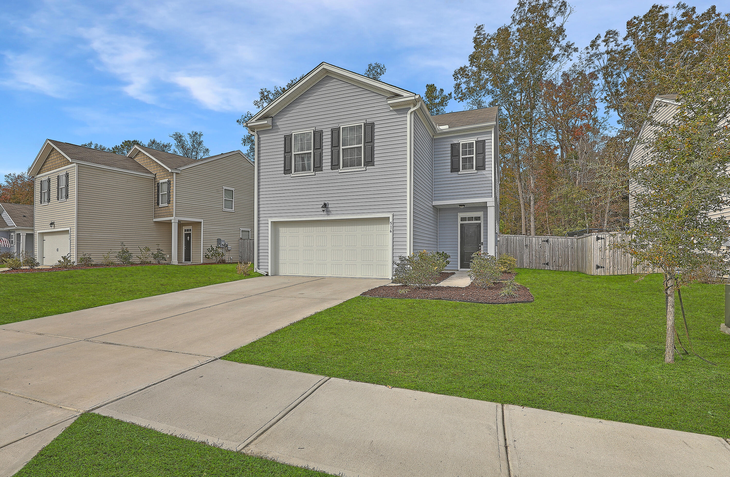 516 Glady Road Moncks Corner, SC 29461 - Photo 2 of 31 Home