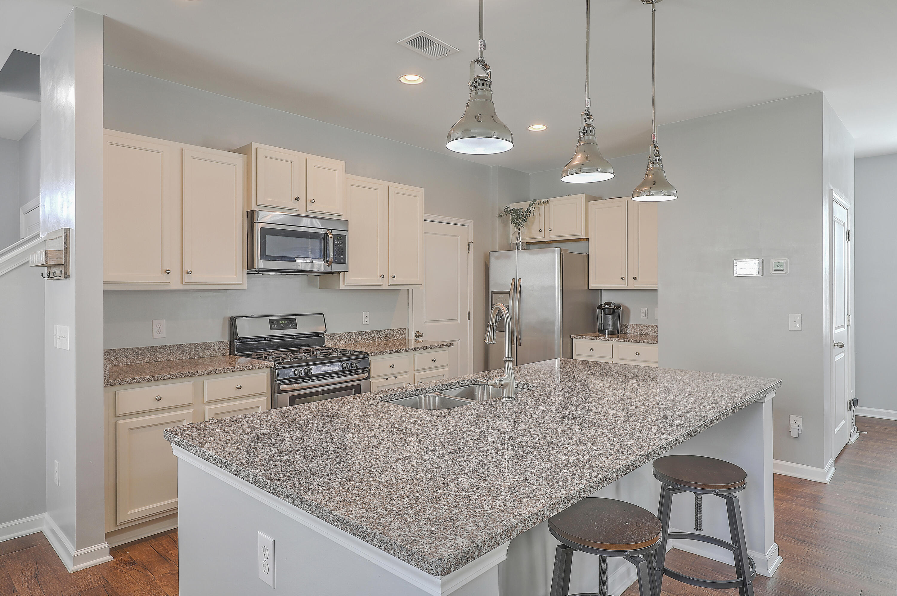 516 Glady Road Moncks Corner, SC 29461 - Photo 12 of 31 Massive Island