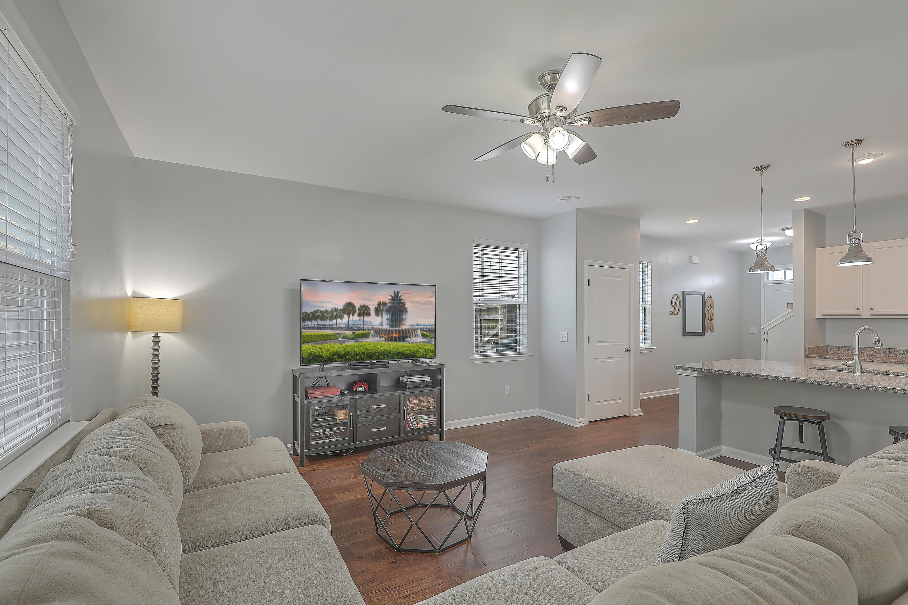 516 Glady Road Moncks Corner, SC 29461 - Photo 8 of 31 Living Room