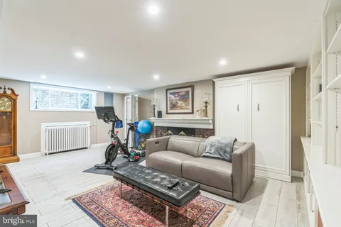 $7,850 | 2916 New Mexico Avenue Northwest, Washington, DC 20016