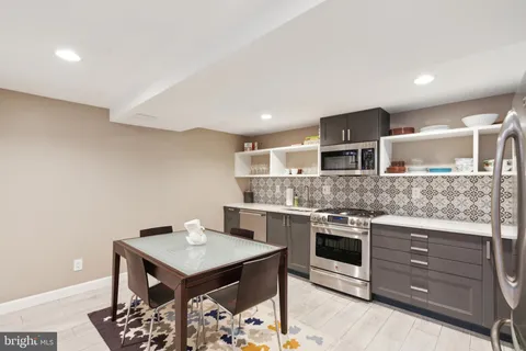 $7,850 | 2916 New Mexico Avenue Northwest, Washington, DC 20016