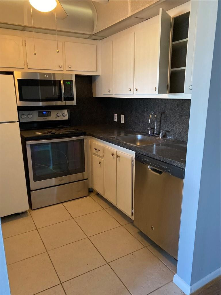 161 Suffolk F, Unit 161 Boca Raton, FL 33434 - Photo 7 of 10 Photo 7