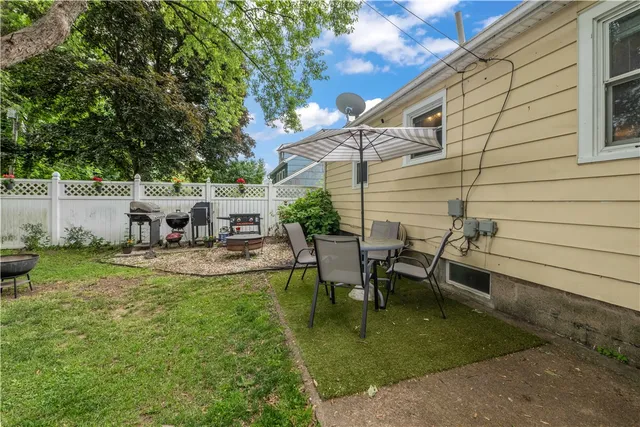 $149,900 | 274 Newton Road, Greece, NY 14626