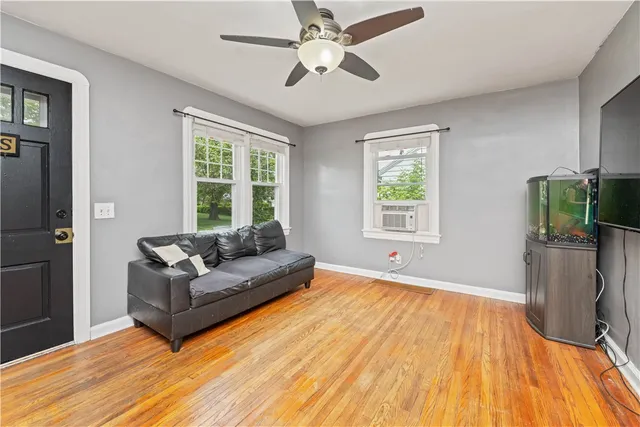 $149,900 | 274 Newton Road, Greece, NY 14626