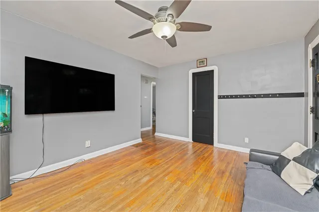 $149,900 | 274 Newton Road, Greece, NY 14626