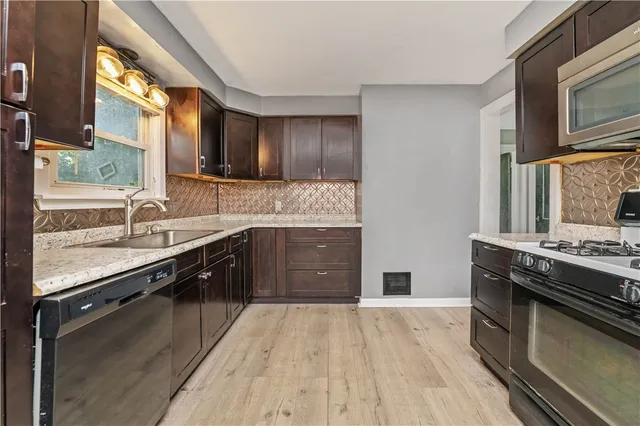 $149,900 | 274 Newton Road, Greece, NY 14626