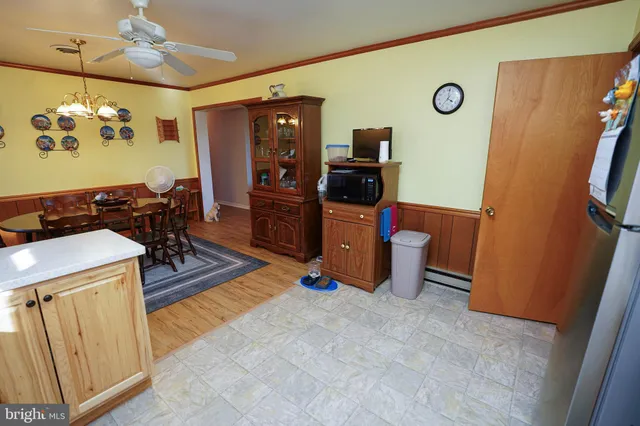 a view of a storage & utility room
