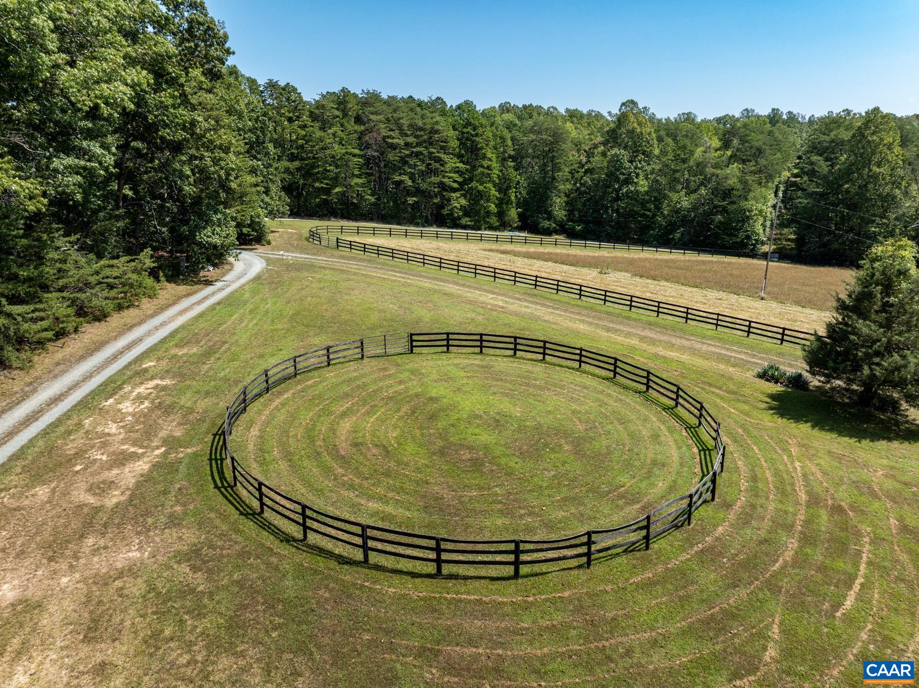 1128 Beaverdam Road Keswick, VA 22947 - Photo 9 of 74