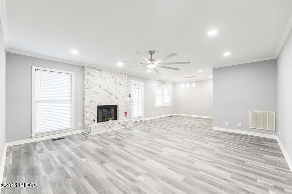 223 River Hills Ridge Road Macon, GA 31211 - Photo 8 of 59 Living Room