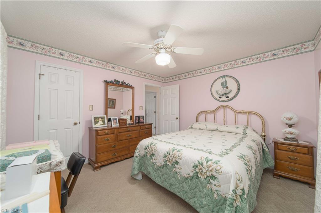 409 Sherman Drive Lexington, NC 27295 - Photo 13 of 30