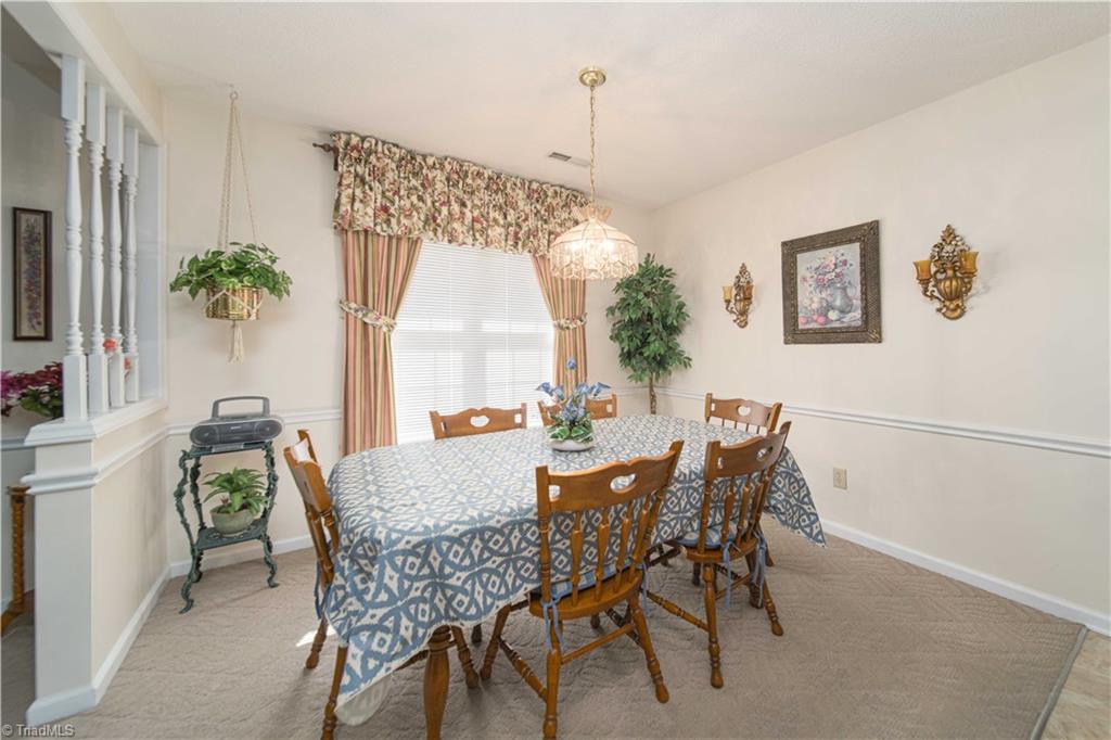 409 Sherman Drive Lexington, NC 27295 - Photo 6 of 30