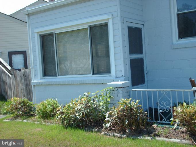 5005 Addison Road Capitol Heights, MD 20743 - Photo 23 of 23 Exterior (Front)