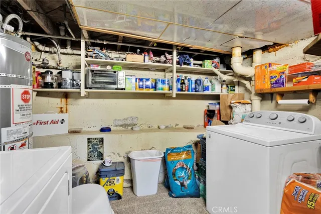 $320,000 | 993 Mercury Way, Crestline, CA 92325