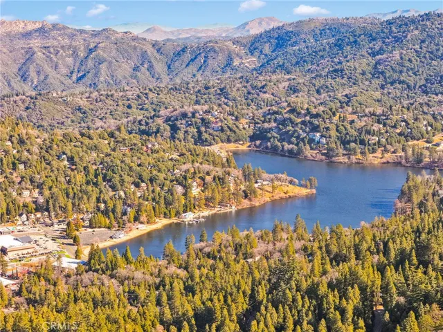 $320,000 | 993 Mercury Way, Crestline, CA 92325