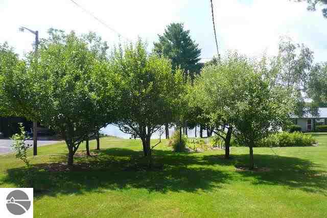 2818 West Log Lake Road Northeast Kalkaska, MI 49646 - Photo 25 of 56 1804222-24.JPG
