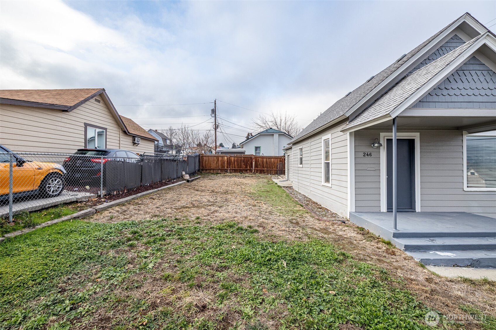 246 North Delaware Avenue Wenatchee, WA 98801 - Photo 25 of 26 a view of a house with a patio