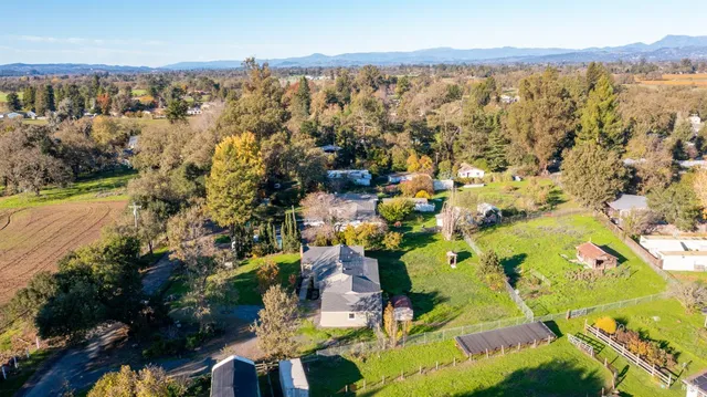 $875,000 | 1130 Duer Road, Sebastopol, CA 95472