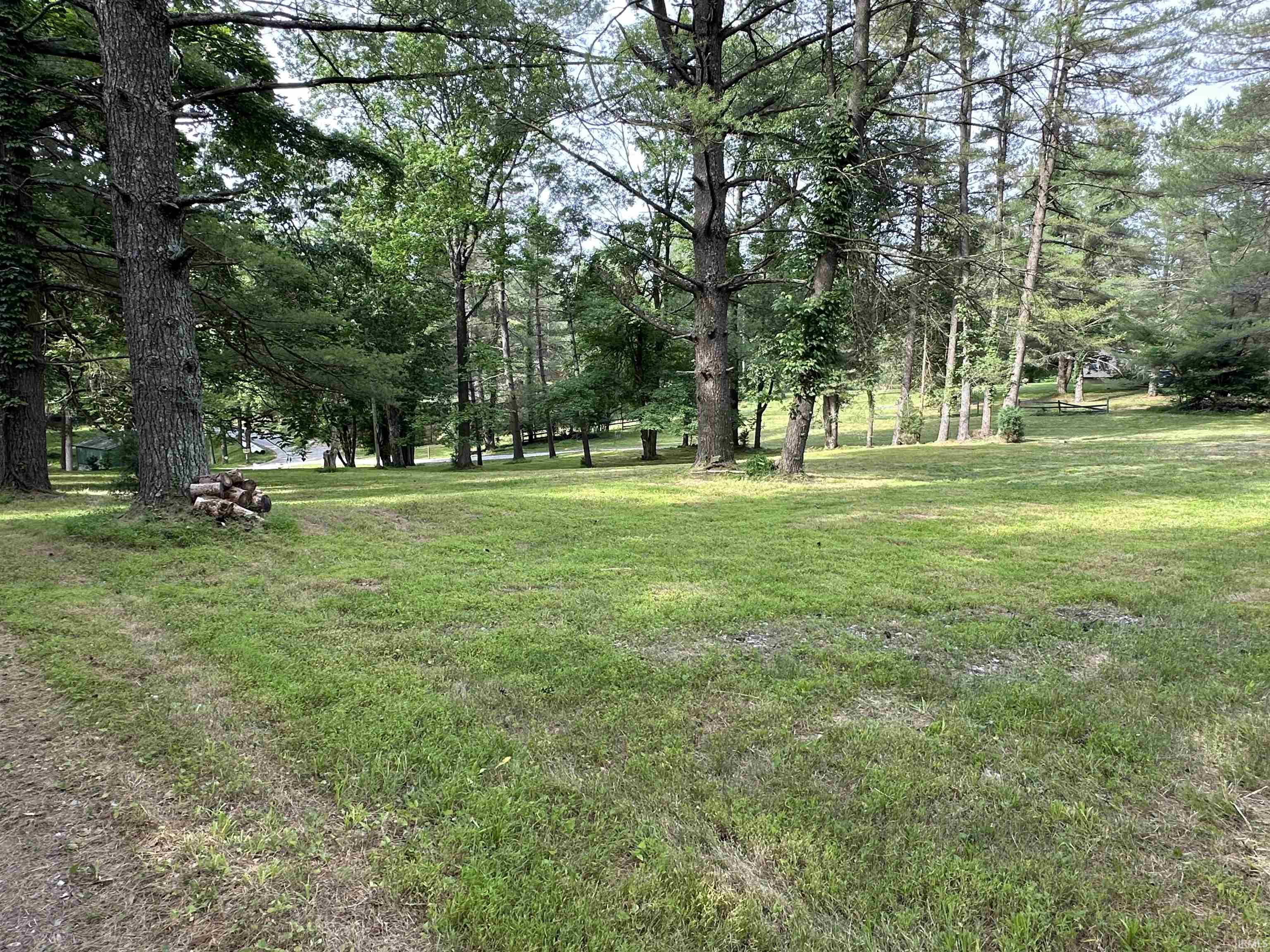 6655 East Gross Road Bloomington, IN 47401 - Photo 1 of 15