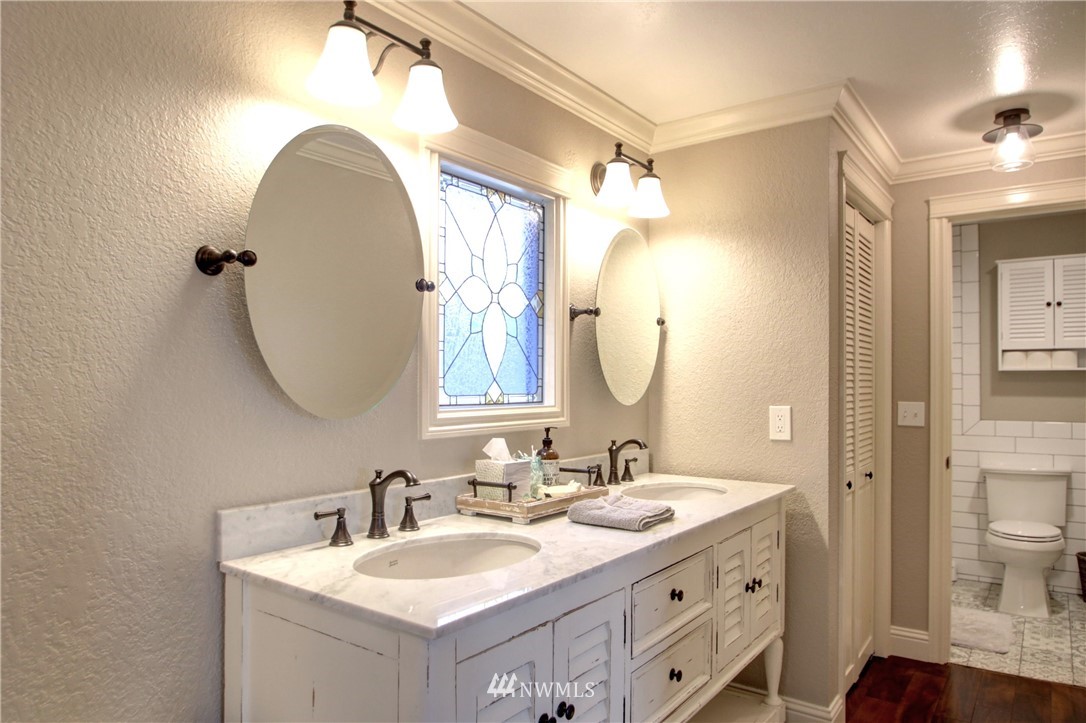 1346 West Beach Road Oak Harbor, WA 98277 - Photo 23 of 40 Gallery Image 23